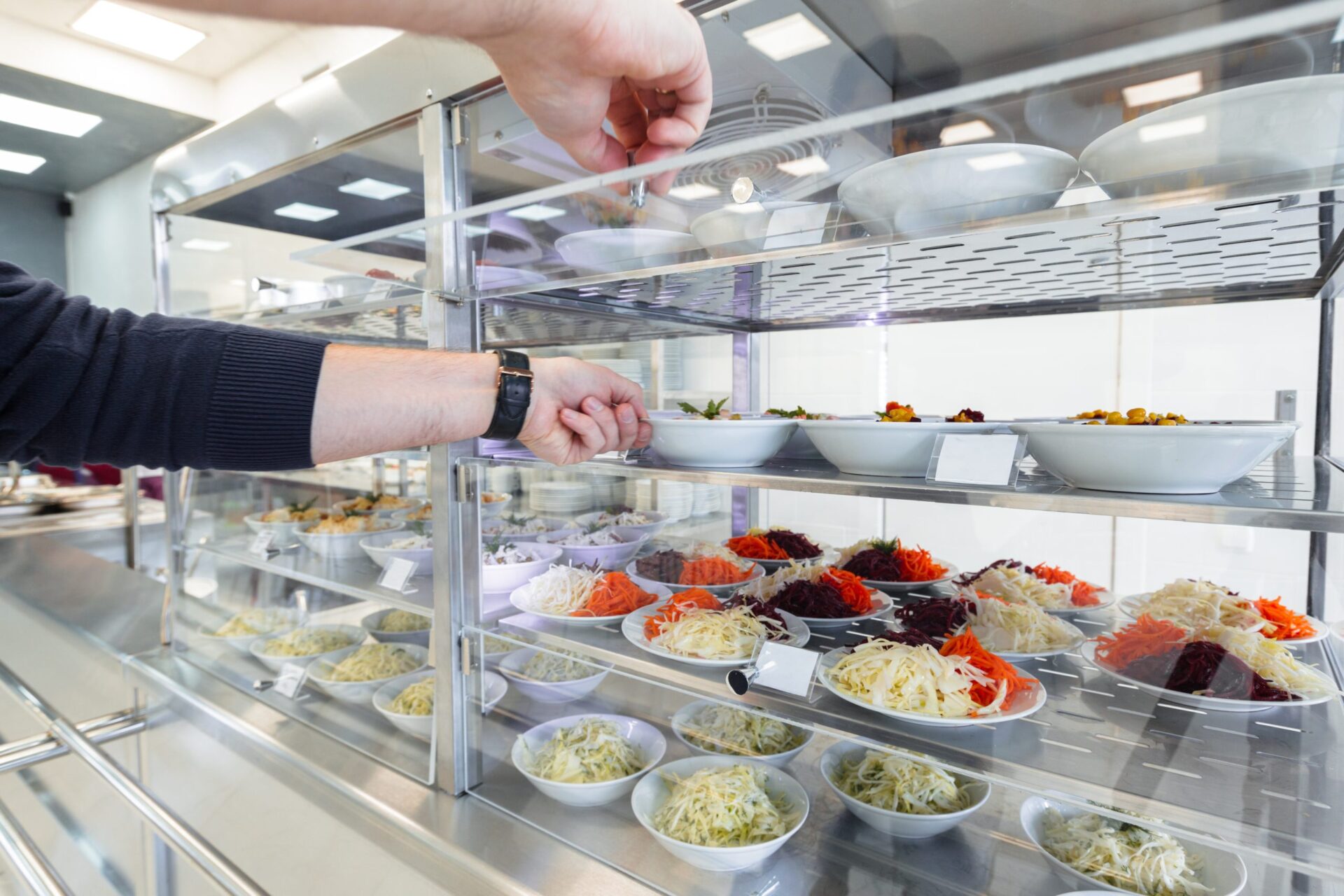 Know What’s on the Menu with Canteen Management System